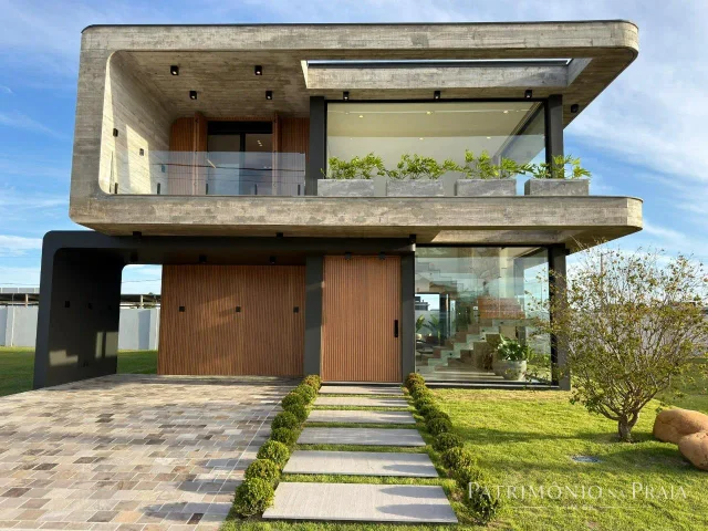 Casa em condomínio à venda em Condomínio Amare Home Resort, Xangri-Lá