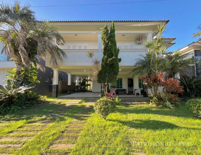 Casa em condomínio à venda em Condomínio La Plage, Xangri-Lá em Condomínio La Plage, Xangri-Lá