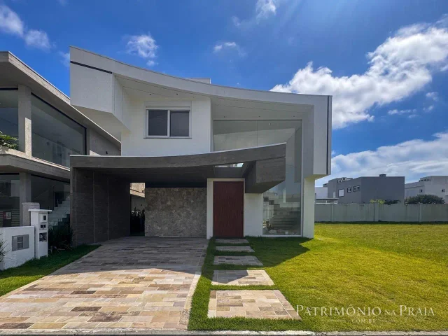 Casa em condomínio à venda em Condomínio Amare Home Resort, Xangri-Lá