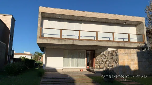 Casa em condomínio à venda em Condomínio Ventura Club, Xangri-Lá em Condomínio Ventura Club, Xangri-Lá