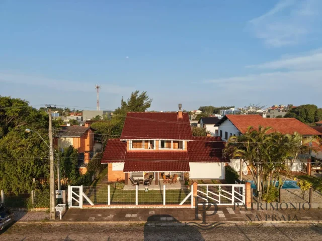 CASA À VENDA em Centro, Xangri-Lá
