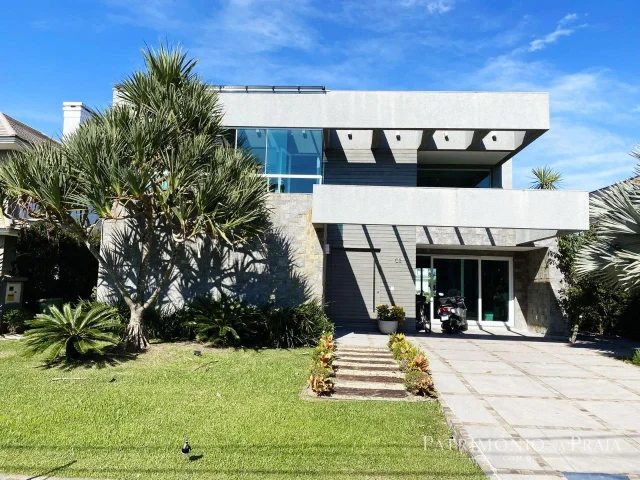 Casa em condomínio à venda em Condomínio Ventura Club, Xangri-Lá