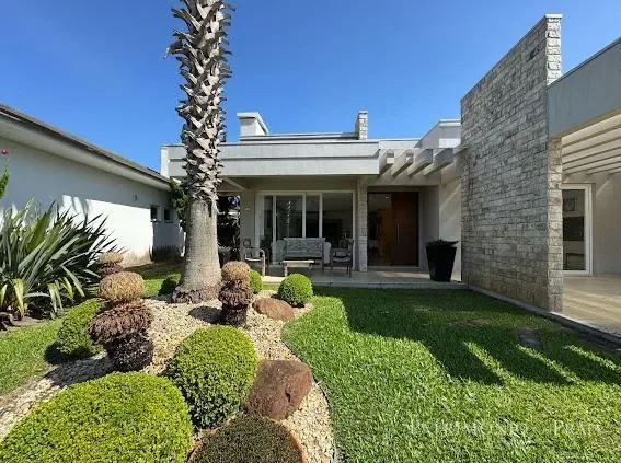 Casa em condomínio à venda em Condomínio Ventura Club, Xangri-Lá em Condomínio Ventura Club, Xangri-Lá